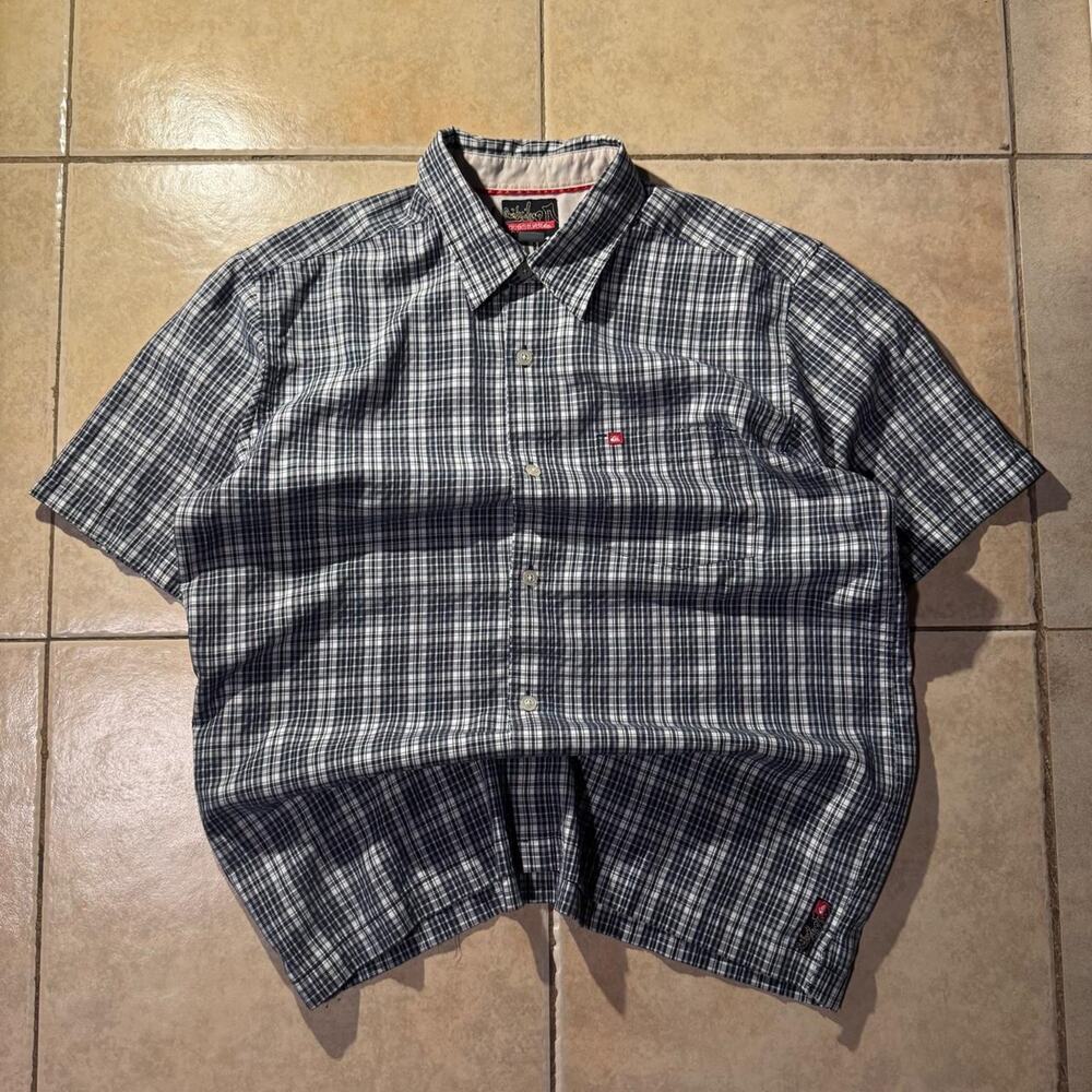 Vintage y2k 2000s quiksilver white and navy button up shirt Size M in Mens